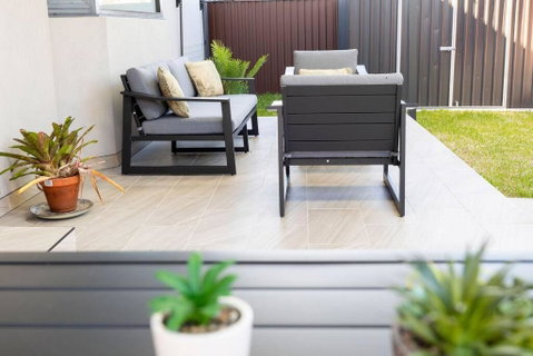 Modern Home In The Heart Of Bankstown - Sydney Tourism 2