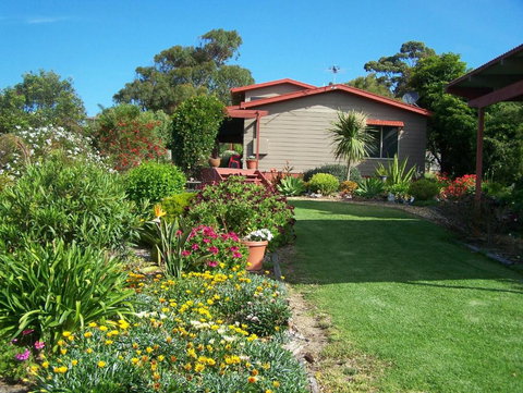 Monaro Cottage - Sydney Tourism 0