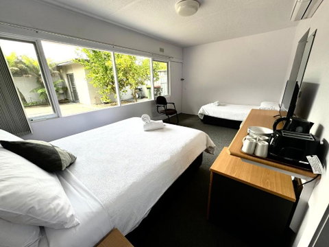 Mount Beauty Motor Inn - Sydney Tourism 0