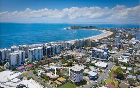 NAROO7- PRIME, CENTRE OF MOOLOOLABA LOCATION - Sydney Tourism 0