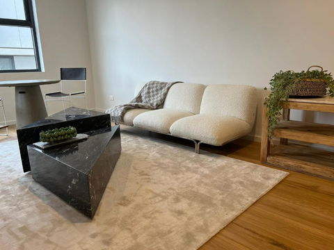 NEW BOUTIQUE 1bd Apt - Sydney Tourism 2