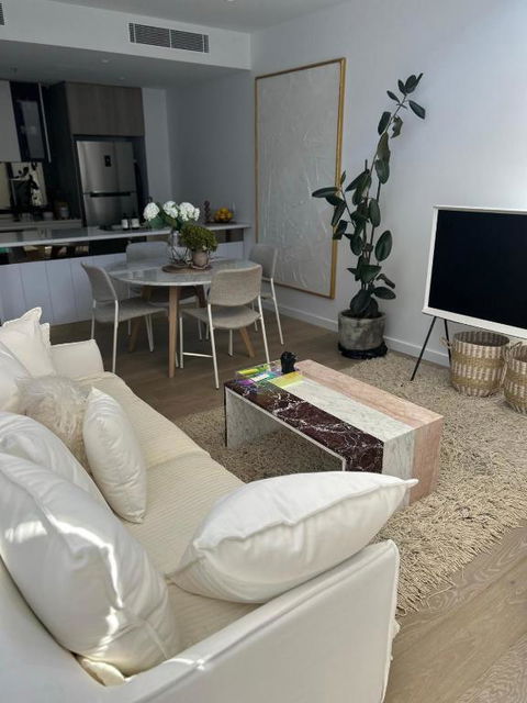 New & Modern Loft 1bd W/Pool&Gym - Sydney Tourism 0