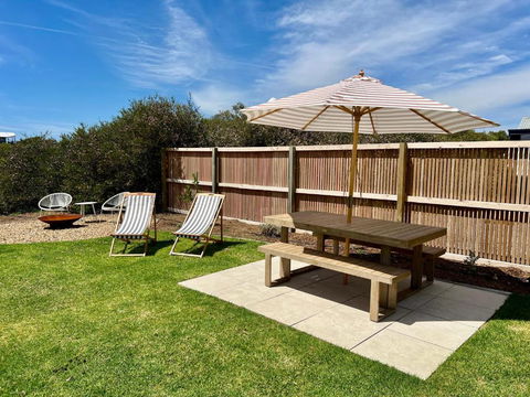 NEW Magpie Sands - 3 Bedroom Home - Downstairs Only, 1 Min Walk To Aldinga Beach - Sydney Tourism 3