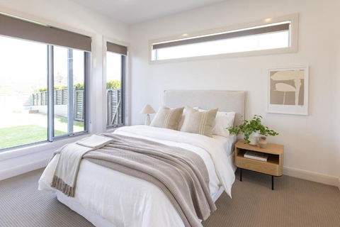 NEW Pleasant View Stays TORQUAY - Sydney Tourism 1