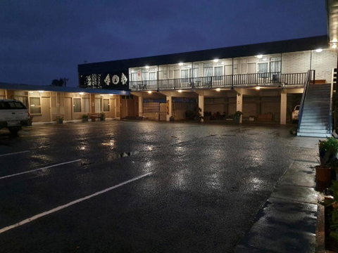 Morwell Parkside Motel - Sydney Tourism 3