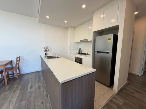 Nice And Clean Apartment With Free Netflix And Parking - Sydney Tourism 3