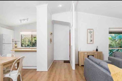 NORTH BYRON BEACH HOUSE Surf Sun Sand - Sydney Tourism 3
