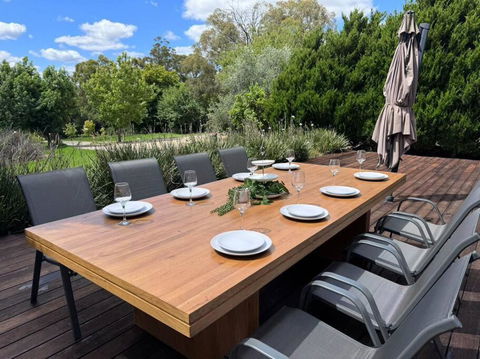Oz Farmhouse With BBQ Private Backyard Booth 4events - Sydney Tourism 0