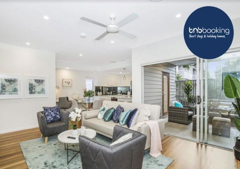 Park Avenue Townhouse Retreat Brisbane Sleeps 10 - Sydney Tourism 0