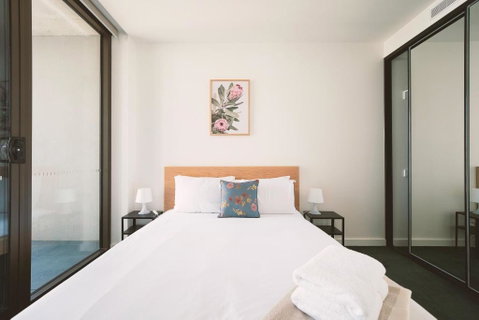Patio Mt View 1BR Apt In CBD Near ANU And Museum With Free Parking And WiFi - Sydney Tourism 3
