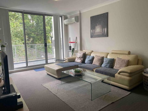 Peaceful Getaway From The City - Sydney Tourism 0