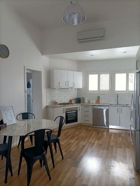 Peel Cottage - Sydney Tourism 3