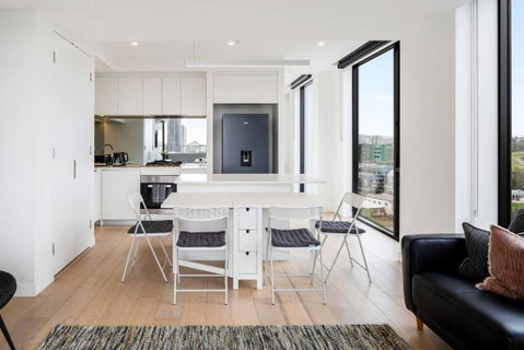 Perfect Haven In Spring Hill 2B1B And Parking - Sydney Tourism 1