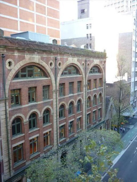 PI702 - Ideally Located Sydney CBD - Sydney Tourism 1