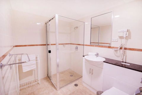 PI702 - Ideally Located Sydney CBD - Sydney Tourism 3