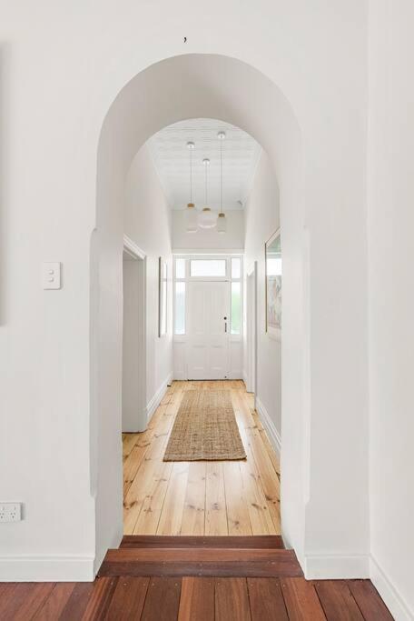 Piambong House - Sydney Tourism 2