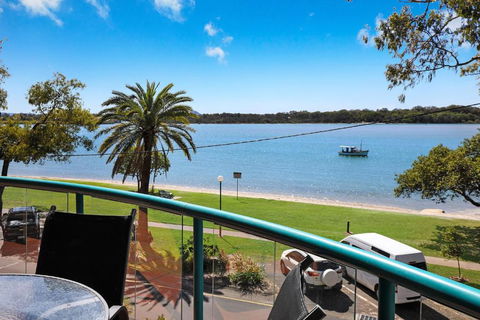 PICNIC7- PICTURE PERFECT PICNIC POINT - Sydney Tourism 1