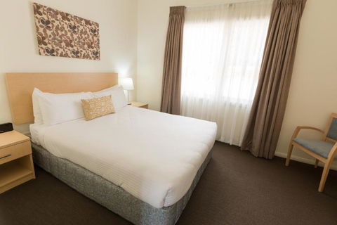 Pokolbin Village Estate - Sydney Tourism 3