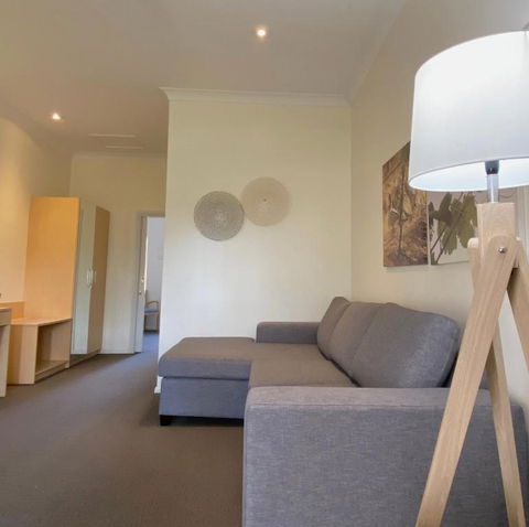 Pokolbin Village Estate - Sydney Tourism 2