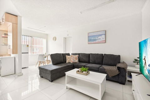 Polished 2-Bed Unit In The Heart Of Parramatta - Sydney Tourism 0