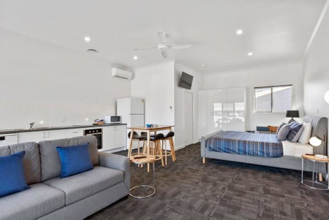 Port Lincoln Shark Apartment 4 - Sydney Tourism 0