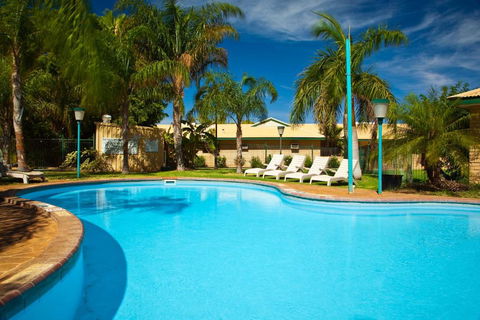 Potshot Hotel Resort - Sydney Tourism 3