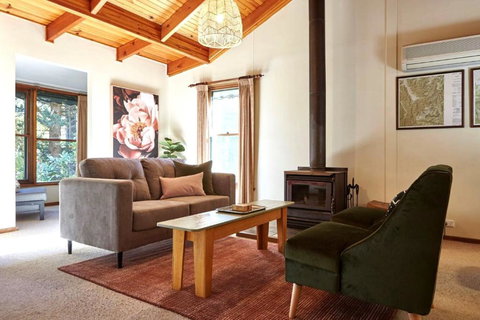 Primrose Cottage - Sydney Tourism 1
