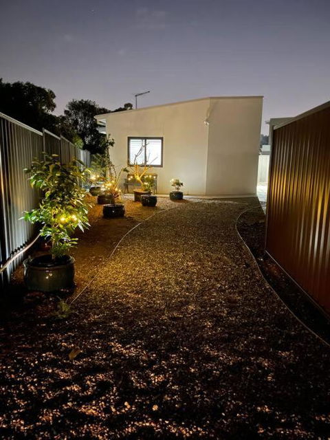 Private, Modern & Luxurious Granny Flat - Sydney Tourism 0