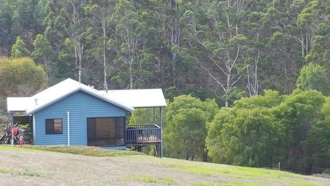Rainbow Trail Chalets - Sydney Tourism 0