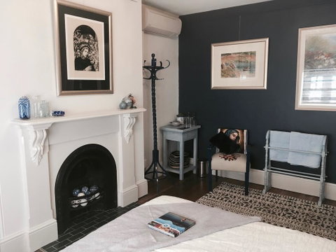 Assemblage Boutique Art B & B - Sydney Tourism 2