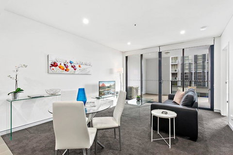 Astra Apartments Wollongong CBD - Sydney Tourism 0