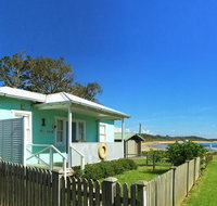 Aurora Beachfront Cottage - Sydney Tourism