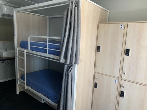 Aussie Dream Hostel - Sydney Tourism 0
