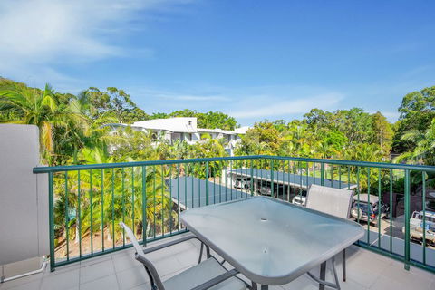 Baden 11 - Rainbow Shores, Couples Beachside Escape, Aircon, Pools - Sydney Tourism 2