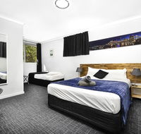 Bald Hills Motel - Sydney Tourism