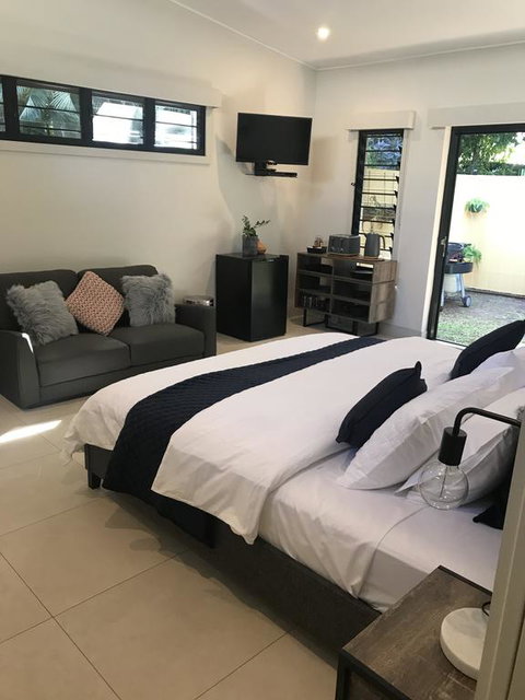 Bali Inspired Hideaway With Tropical Villa & Plunge Pool - Sydney Tourism 0