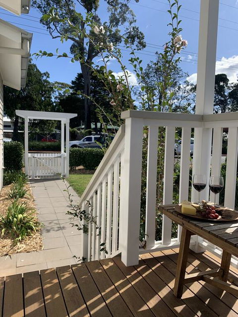 Bank House Tamborine Mountain - Sydney Tourism 2