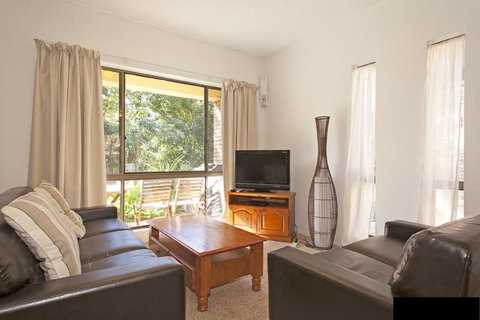 Banksia - Sawtell, NSW - Sydney Tourism 0