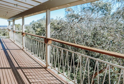 Banksia Beach House - Sydney Tourism 0