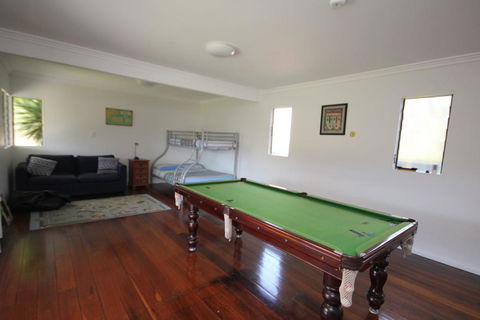BANYANDAH 557 Ocean Drive NH - Sydney Tourism 3