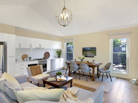 Banyula Annex - Stylish And Contemporary Retreat - Sydney Tourism 1