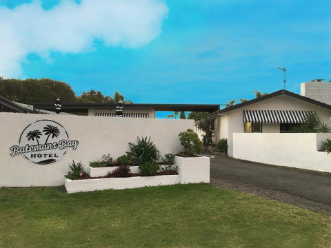 Batemans Bay Hotel - Sydney Tourism 0