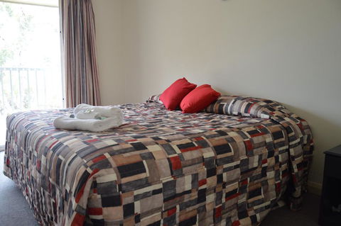 Bathurst Goldfields Motel - Sydney Tourism 1