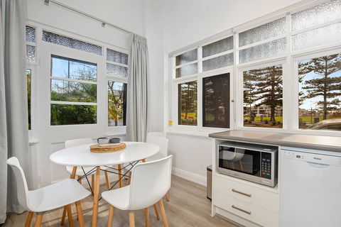 Bayview Apartments - Sydney Tourism 2
