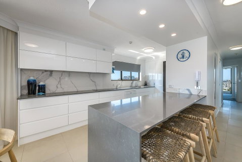Bayview Apartments Rainbow Bay - Sydney Tourism 2