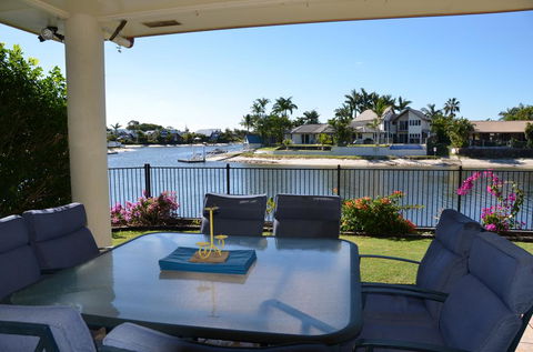 Bayz Maroochy Waters - Sydney Tourism 1
