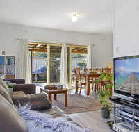 Beach Escape  Currarong - basic family accommodation - Sydney Tourism