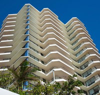 Beach House Seaside Resort - Sydney Tourism