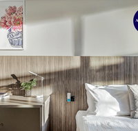 BEACH LOCATION STUDIO // CLOVELLY 1 - Sydney Tourism