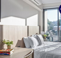 BEACH LOCATION STUDIO // CLOVELLY 4 - Sydney Tourism